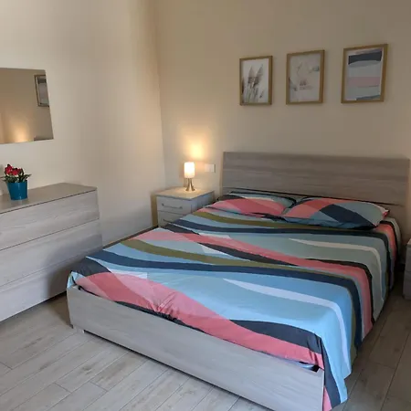 Apartment Sweet *