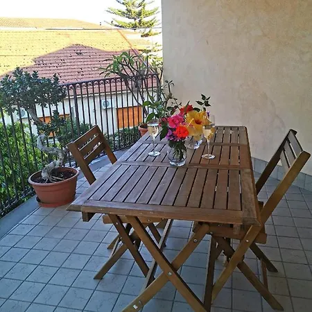 Sweet アパート フィウメフレッド・ディ・シチーリア